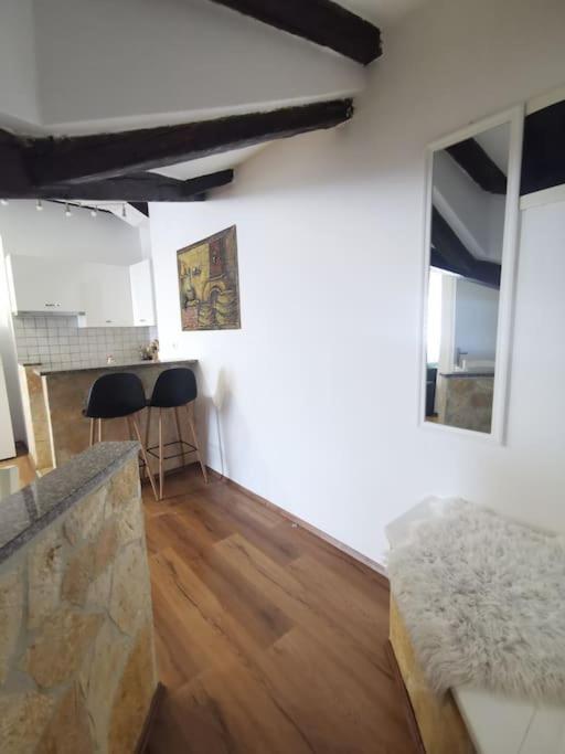 Loft Apartment Πούλα Εξωτερικό φωτογραφία